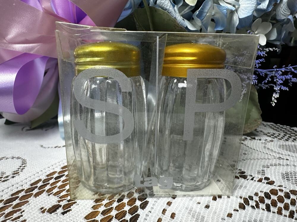 Tag Salt and Pepper Shakers NIB